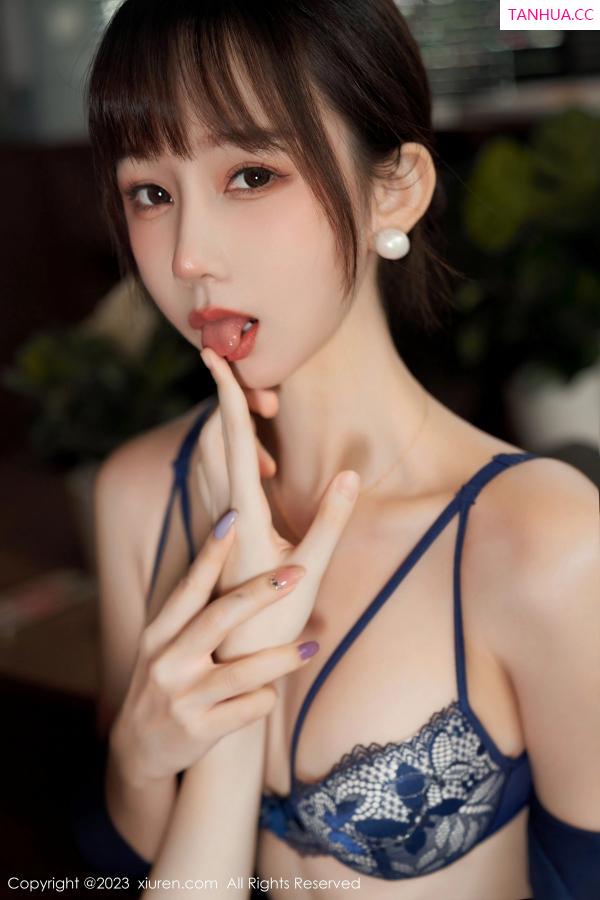 波巧酱  [XiuRen]高清写真图 2023.05.15 No.6737 波巧酱 黑丝美腿第70张图片